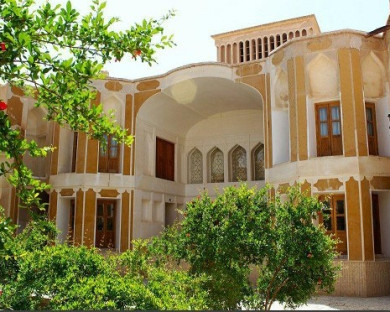 Abarkooh-Aghazadeh -06.jpg